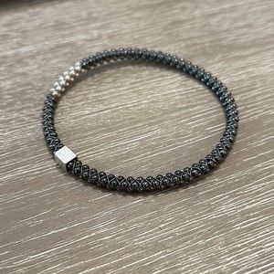Steel grey beaded bracelet